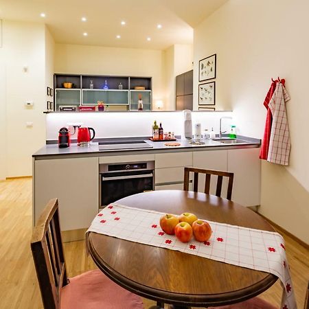 Апартаменты La Casa Colorata - Flats In Milan - Bocconi Экстерьер фото