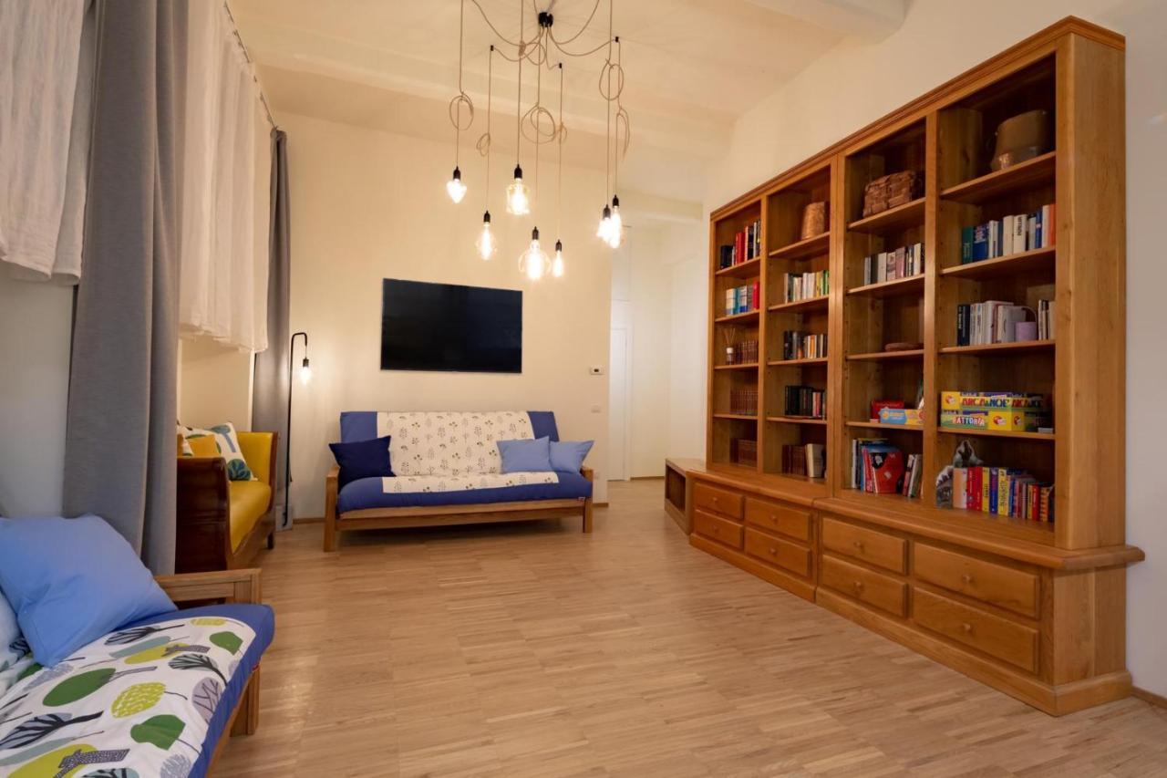 Апартаменты La Casa Colorata - Flats In Milan - Bocconi Экстерьер фото